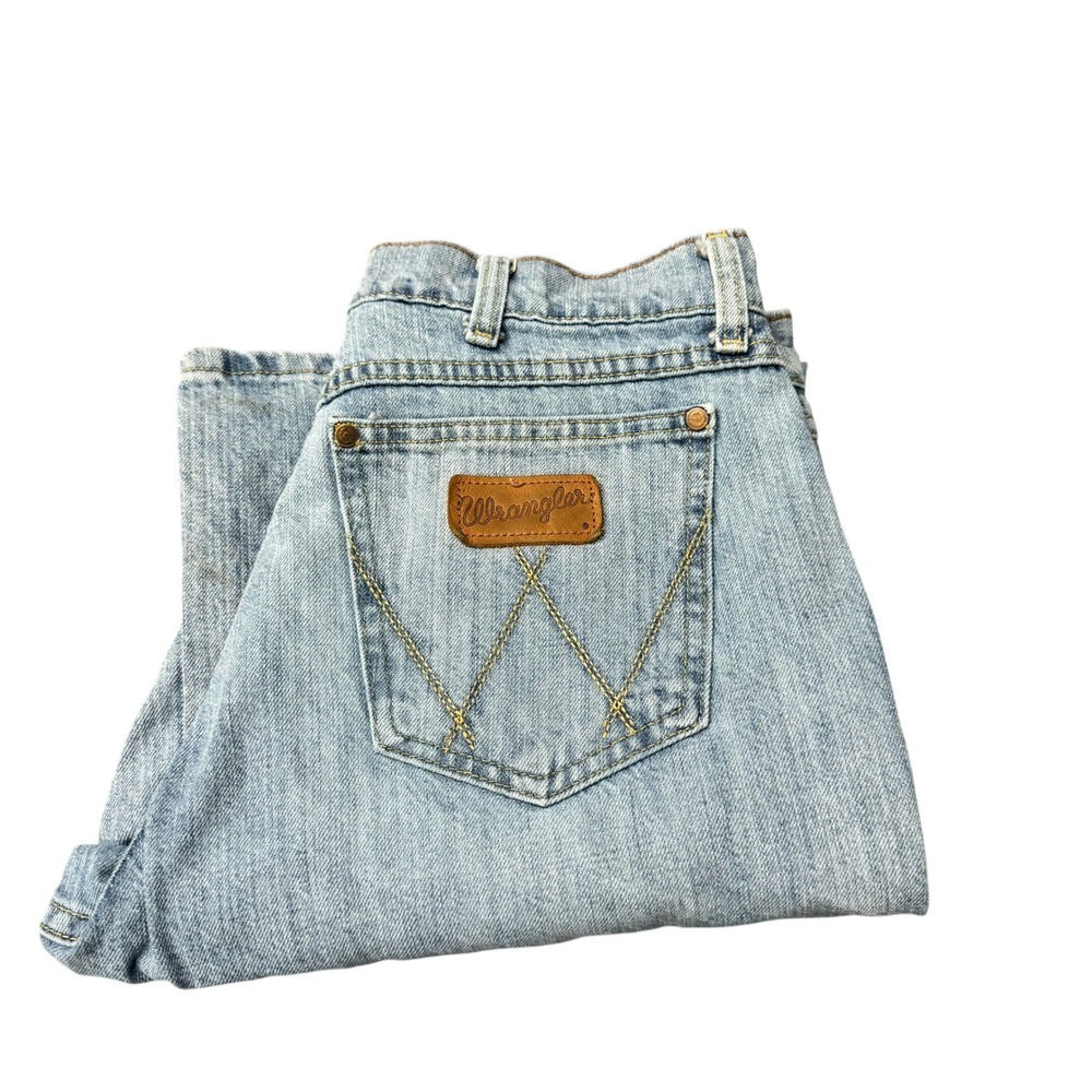 Wrangler Jeans Mens 31x32 ACTUAL Retro Relaxed Boot Light Wash Blue Denim